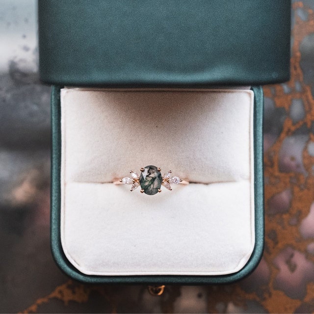 1.5CT Oval Natural Moss Agate Engagement Ring Cluster Diamond Green Agate Wedding Ring Art Deco Vintage Retro Green Crystal Anniversary Ring