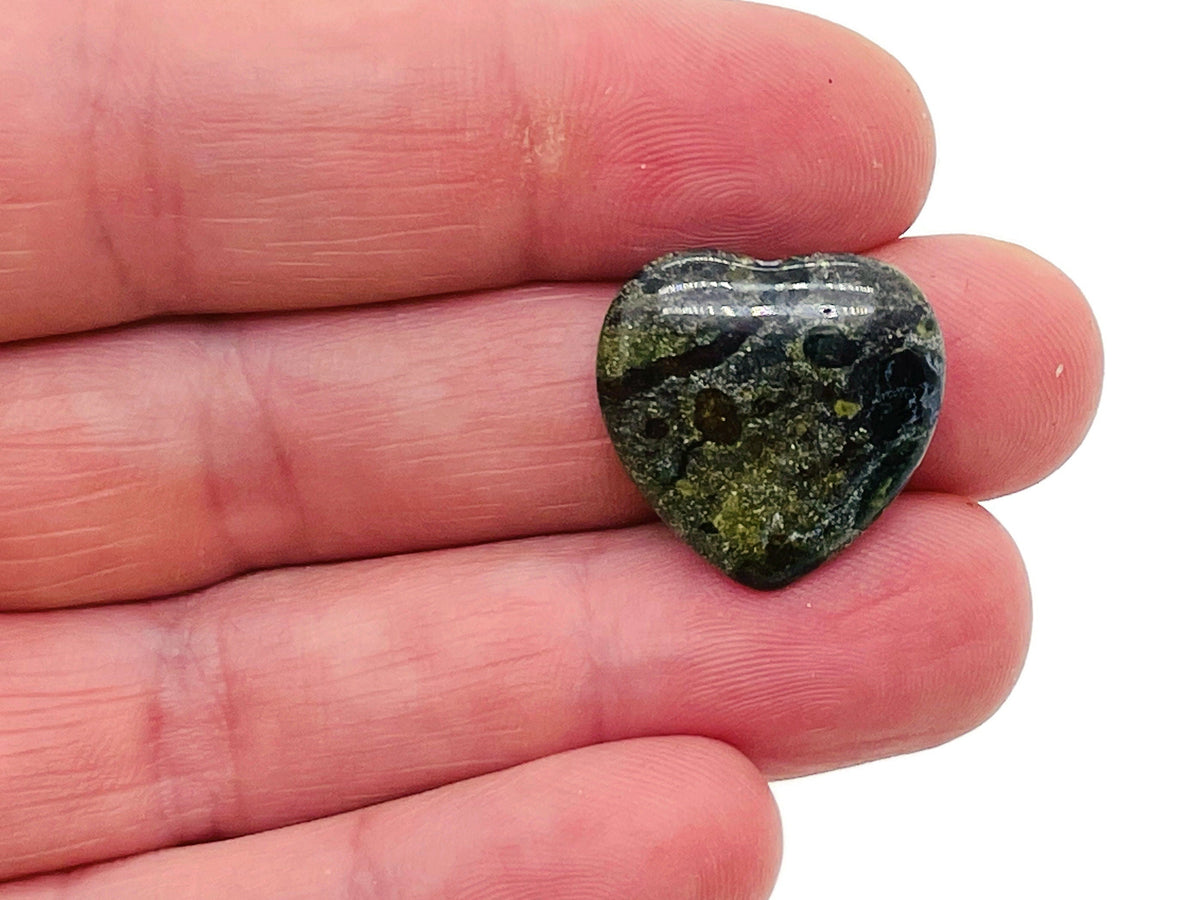 Dragon Blood Jasper Heart Gemstone - 20x20x6mm - HE1081