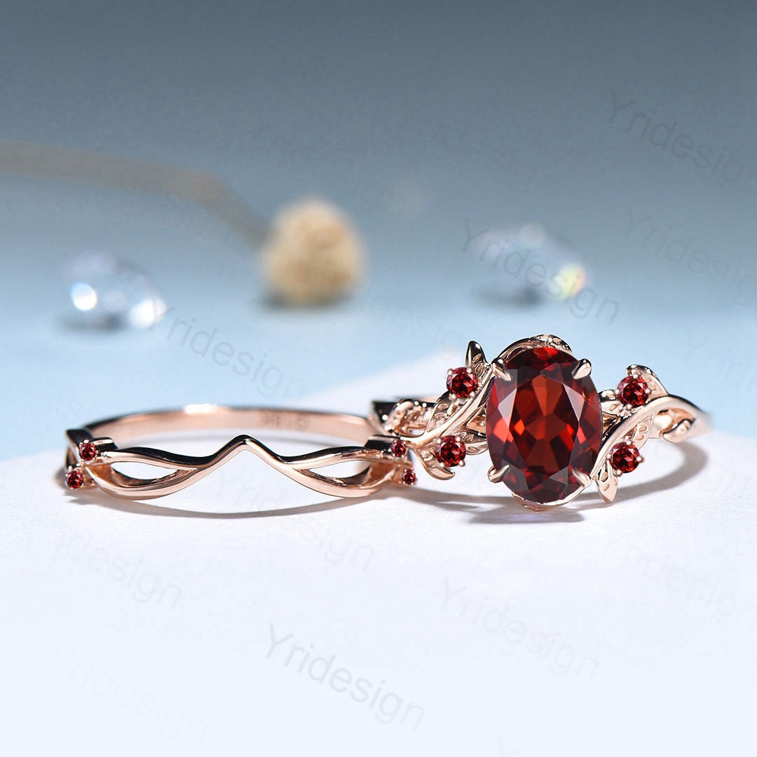 Nature Inspired black gold garnet ring set Unique garnet leaf engagement ring women cluster spinel January birthstone bridal ring set women
