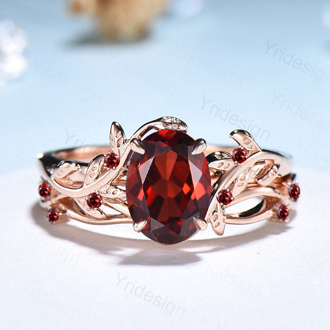 Nature Inspired black gold garnet ring set Unique garnet leaf engagement ring women cluster spinel January birthstone bridal ring set women