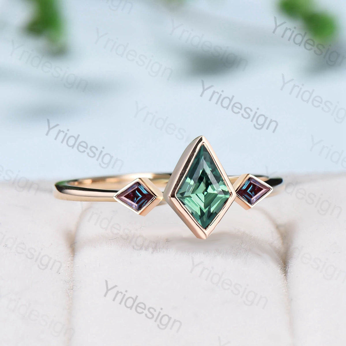 Vintage Kite Lab Green Sapphire Engagement Ring, Alexandrite Accents