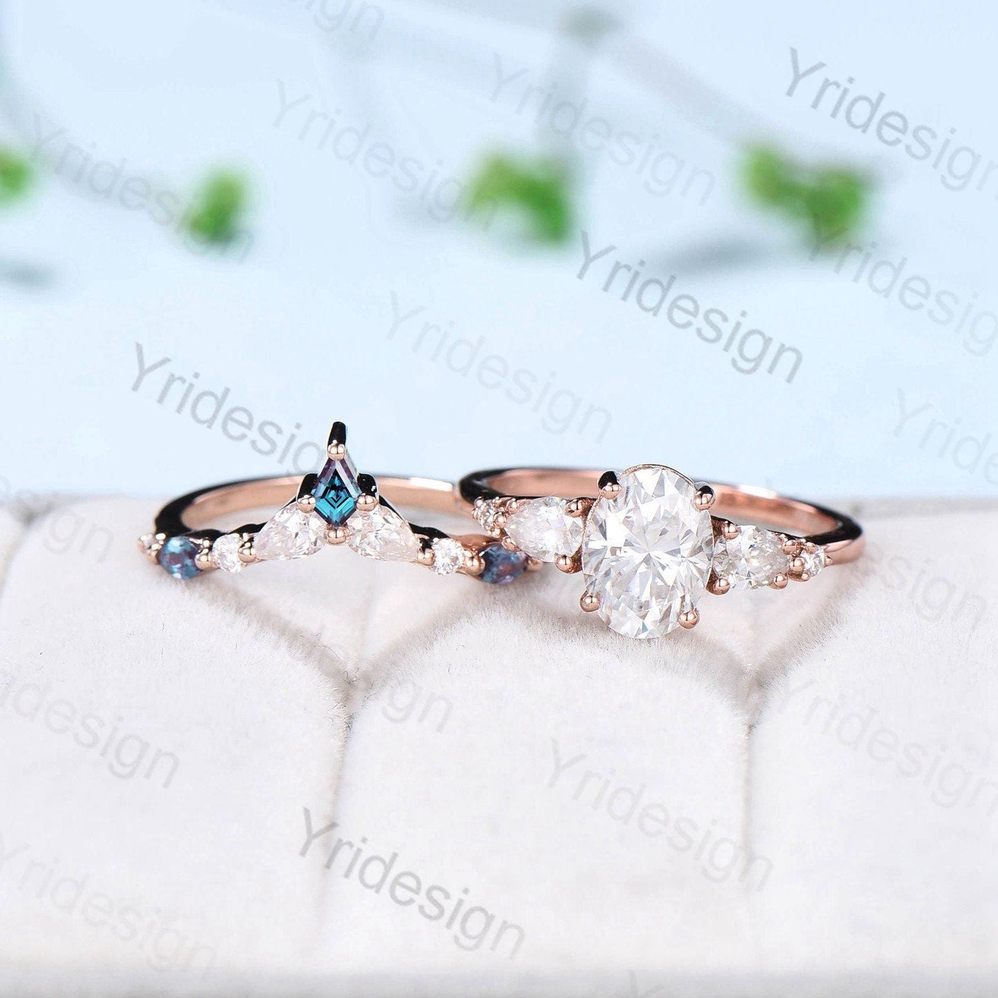 Vintage Oval Moissanite engagement ring set unique moissanite alexandrite wedding set crown art deco stacking band Bridal Promise ring Women