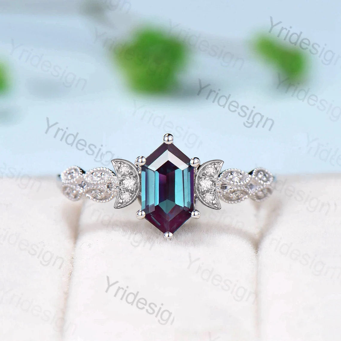Vintage Elongated hexagon Alexandrite Ring Antique Moon Alexandrite Engagement Ring Unique Milgrain Wedding Ring for Women Proposal Gifts