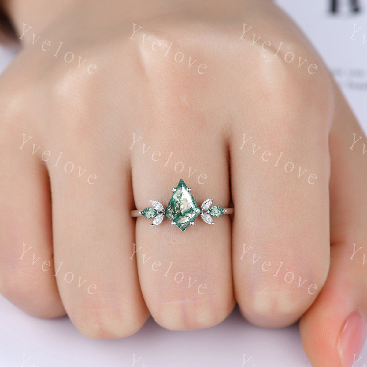 Vintage Kite Shaped Moss agate Engagement Ring Set,Unique Bridal Ring Set,Marquise Green Agate Moissanite White Gold Anniversary Ring Gift