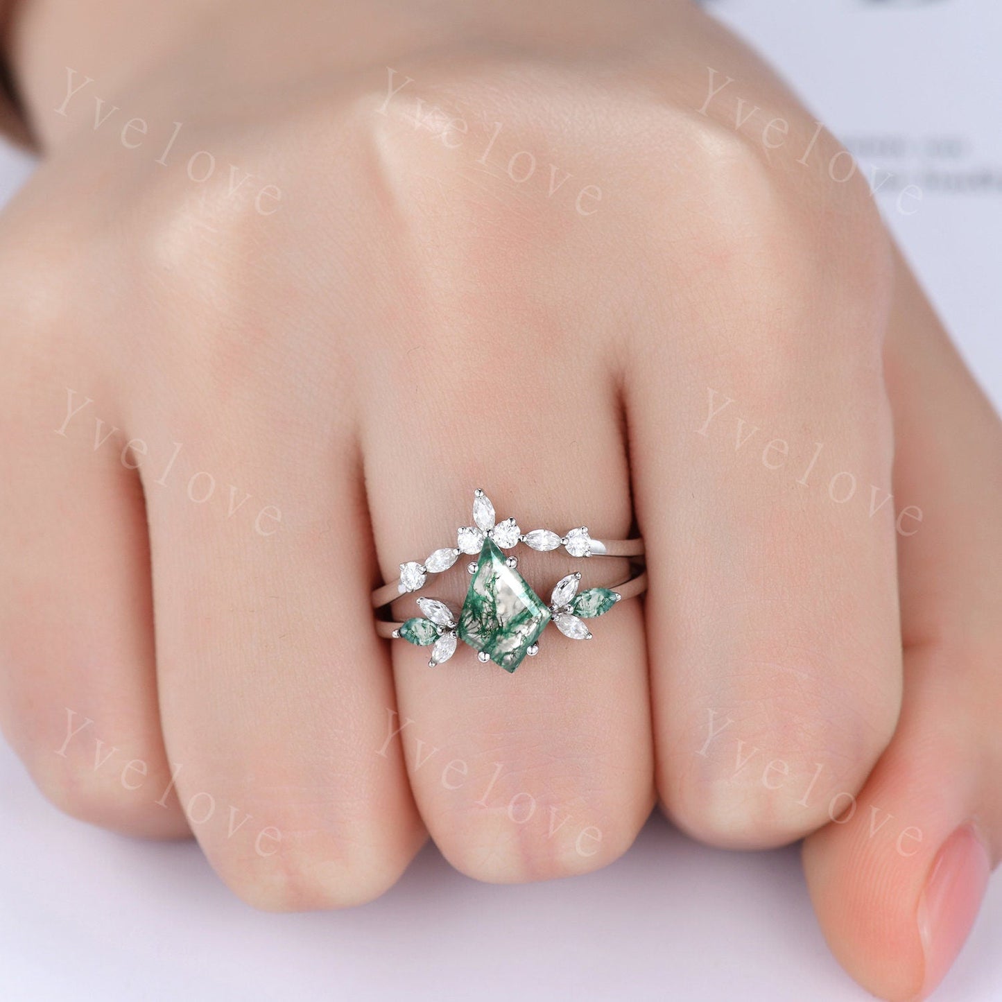 Vintage Kite Shaped Moss agate Engagement Ring Set,Unique Bridal Ring Set,Marquise Green Agate Moissanite White Gold Anniversary Ring Gift