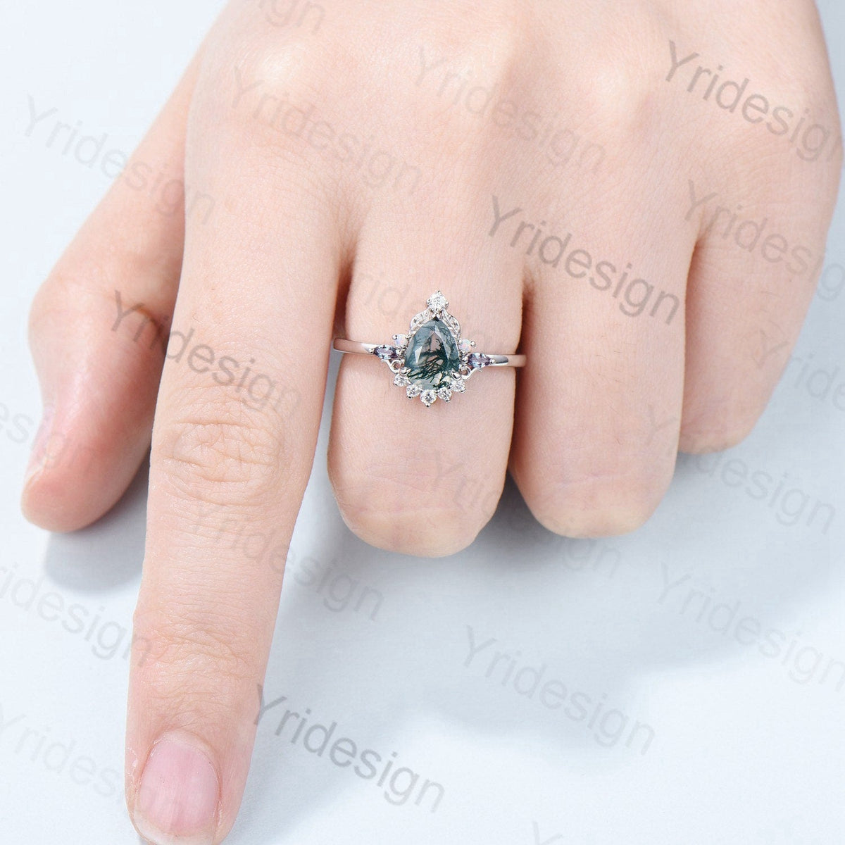 Unique Pear Shaped Moss Agate Ring Vintage  Alternative Alexandrite Opal Wedding Ring For Women Nature Inspired Cluster Leaves Promise Ring
