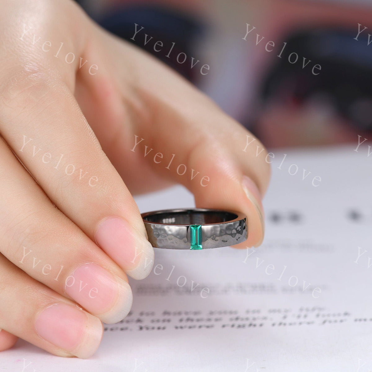 Mens Emerald Wedding Band Baguette Cut Green Emerald Band 5mm Black Band Ring Mens Hammered Stacking Matching Band Retro Vintage Ring Gift