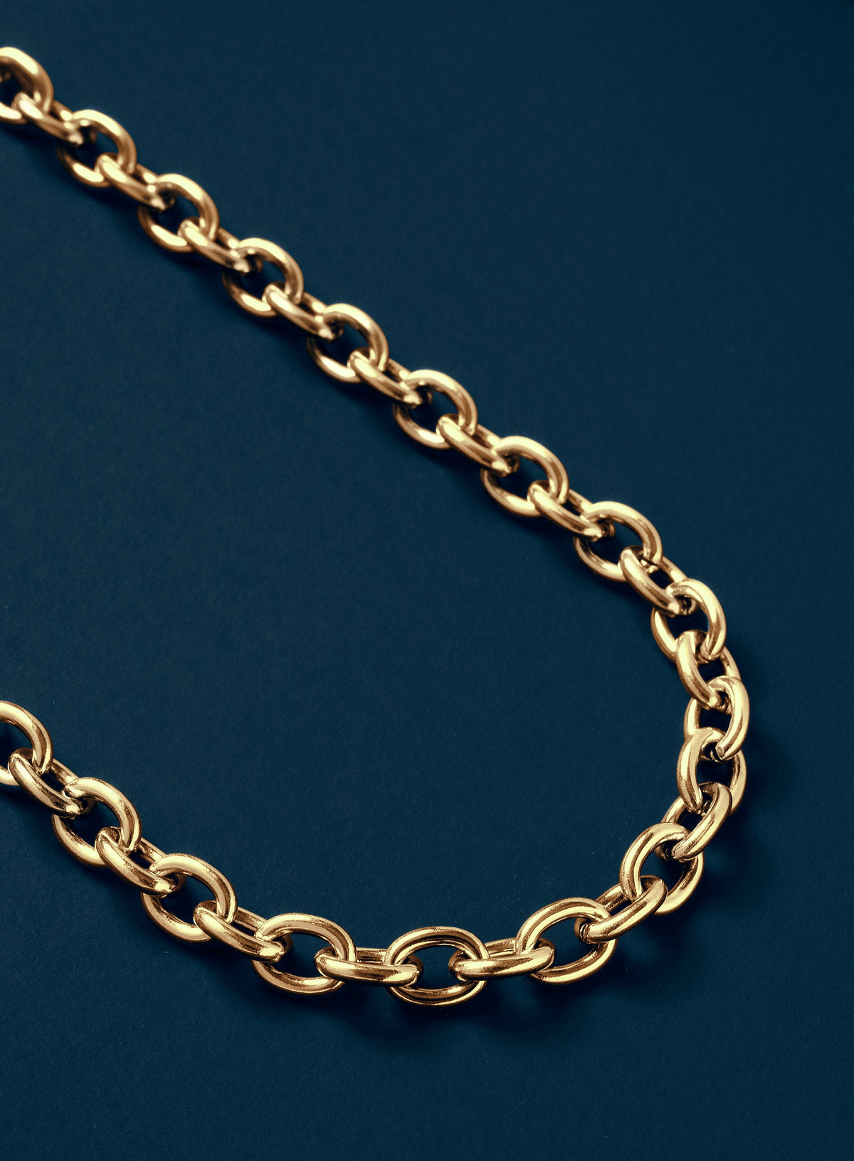 Stainless Steel Gold Plated 7mm Thick Oval Cable Chain Necklace