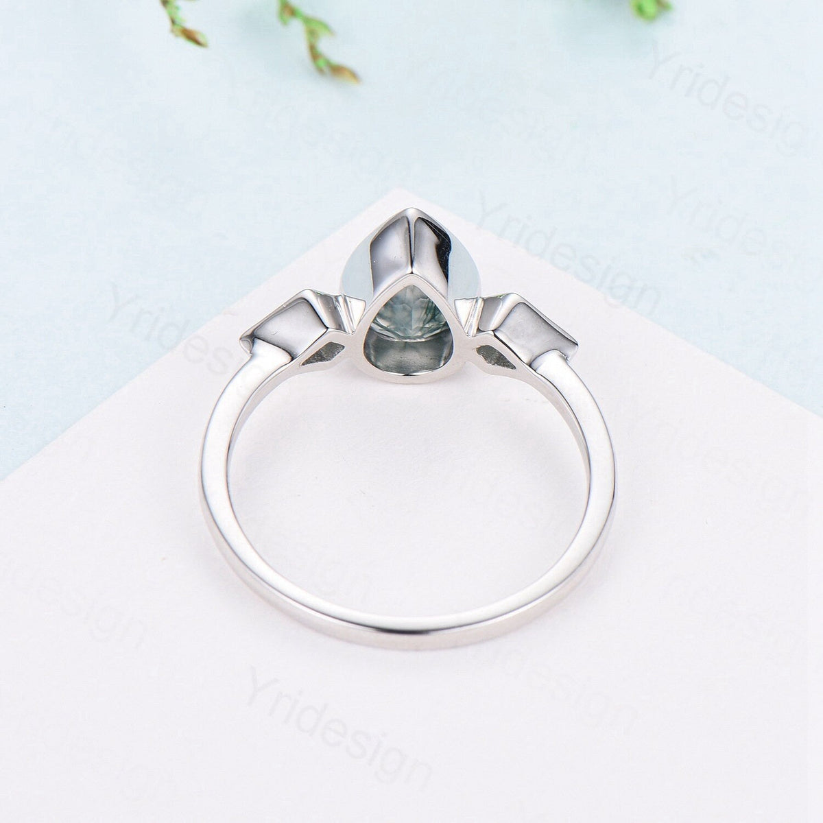 Bezel Set Moss Agate Ring Pear Aquatic Agate Engagement Ring Minimalist Kite Green Agate Wedding Ring For Women Three Stone Anniversary Ring