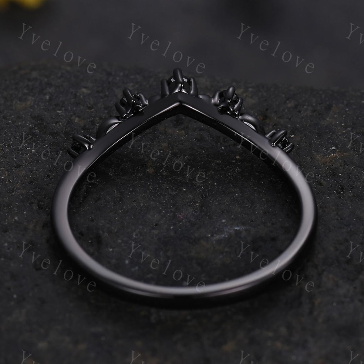 Retro Black Spinel Engagement Ring,Twig Leaf Matching Band,Women Vine Band,Gothic V Curved Branch Wedding Band,Black Gold Wedding Band Gift