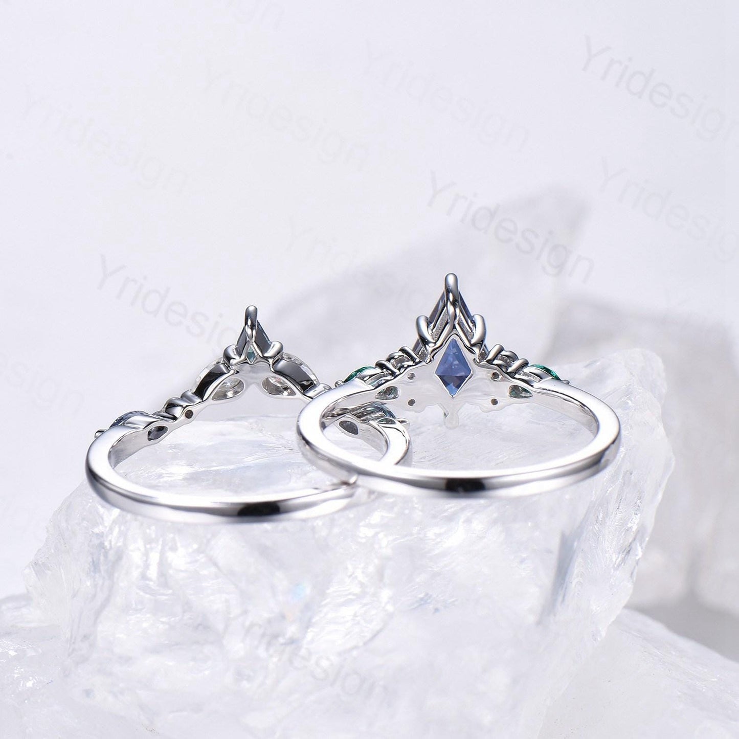 Vintage Rainbow mystic topaz engagement ring set kite cut art deco pear emerald alexandrite wedding ring set for women Art deco bridal set