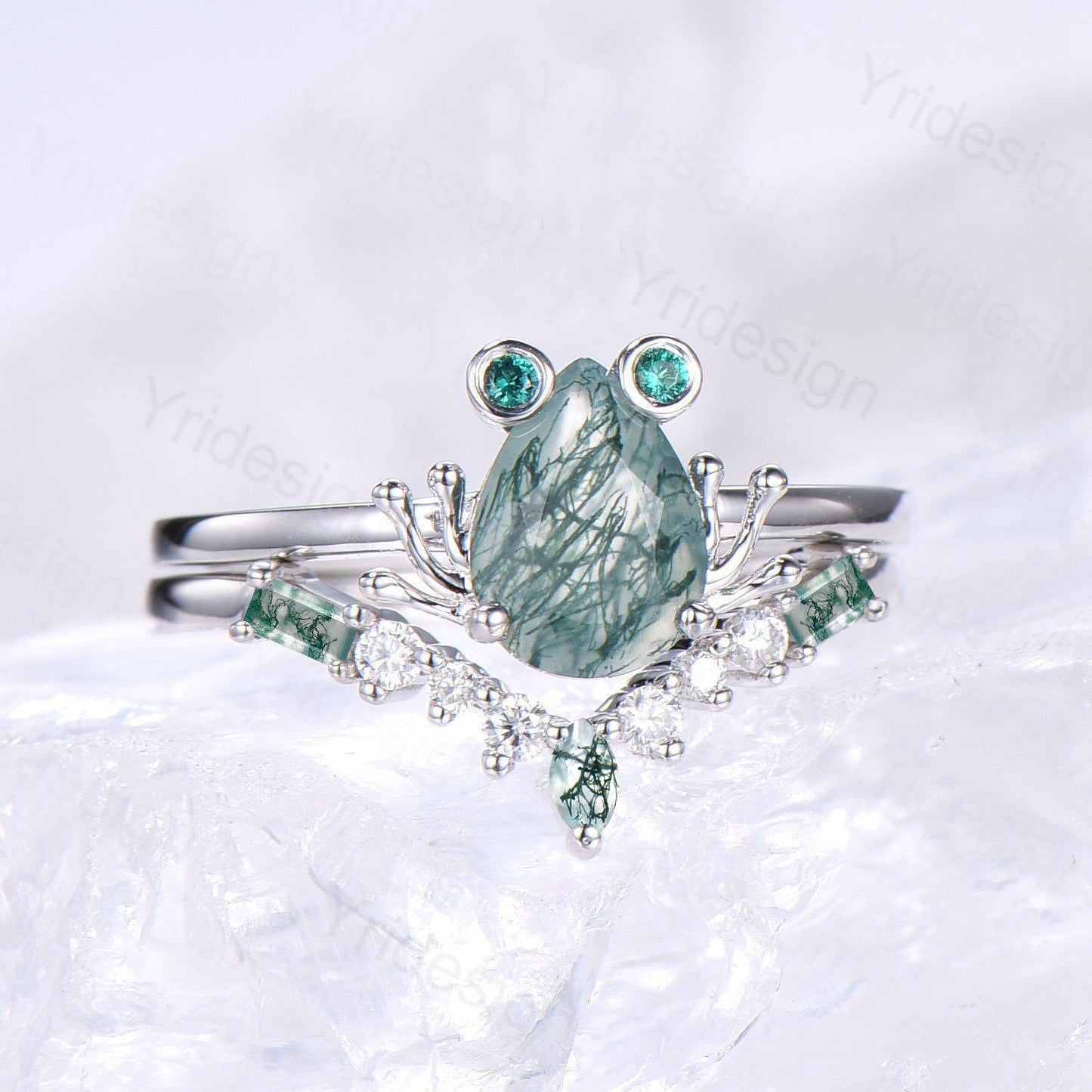 Unique moss agate engagement ring set, Frog animal inspired green agate wedding set, women pear shaped bridal set anniversary ring for girl