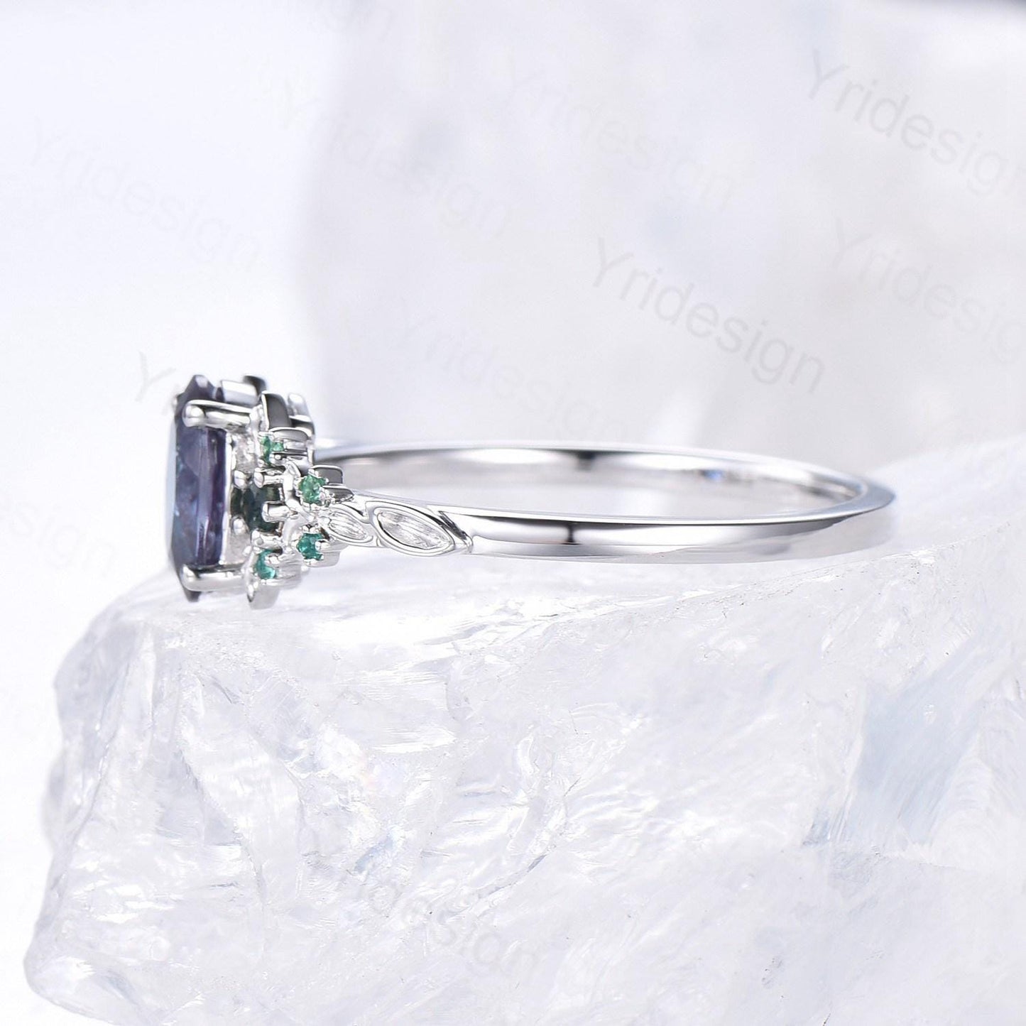 1.5CT Oval Moss Agate Engagement Ring Unique Leaf Green Agate Cluster Emerald Wedding Ring White Gold Bridal Promise Ring Anniversary Gift