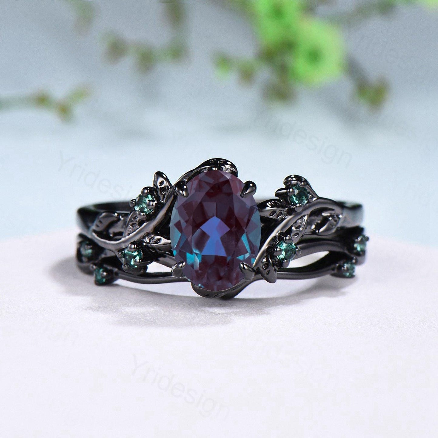 Unique black gold alexandrite ring set Nature Inspired twig leaf engagement ring vintage cluster emerald Leaf wedding ring set for women