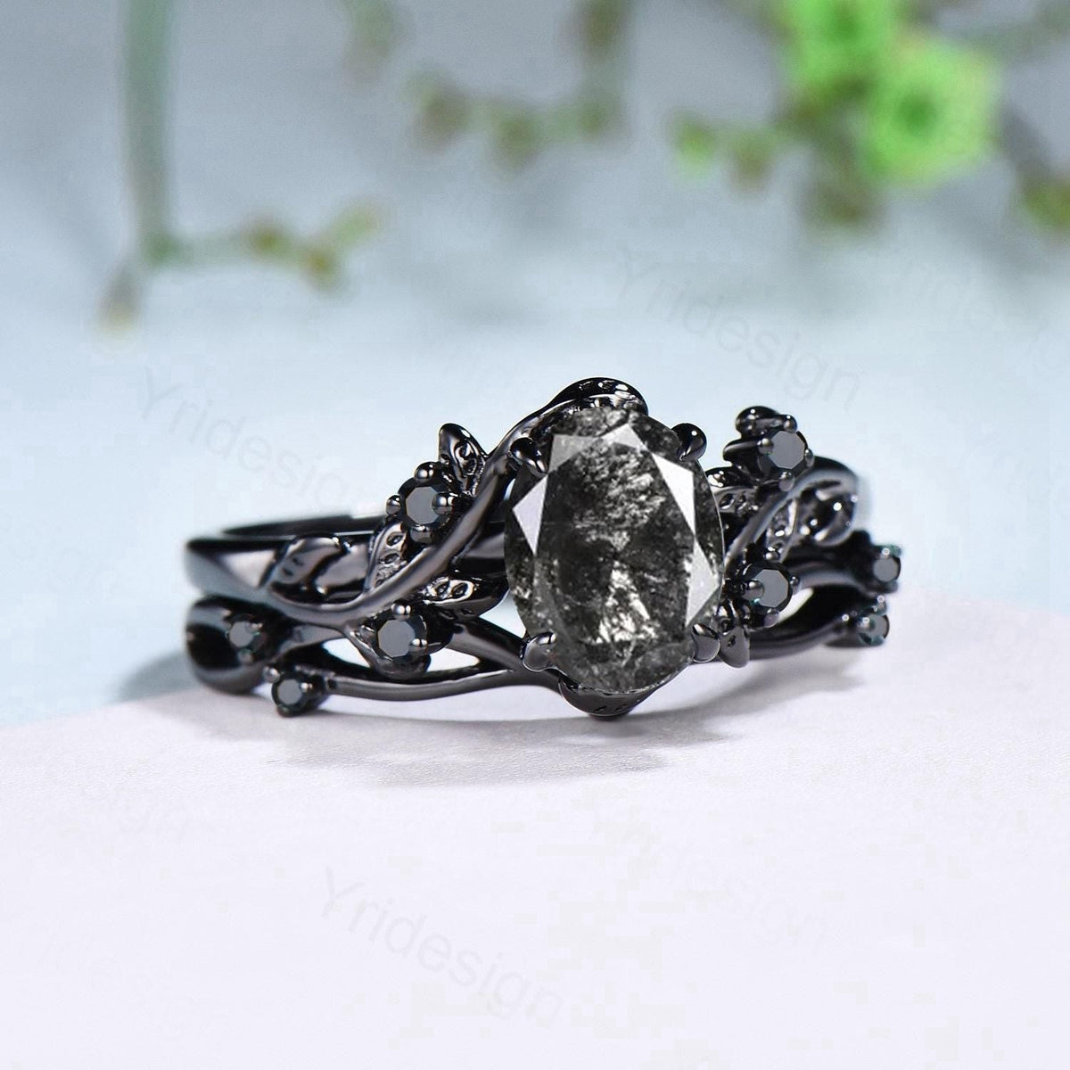 Unique salt and pepper diamond engagement ring set Nature Inspired black spinel wedding ring vintage leaf vine bridal ring set for women