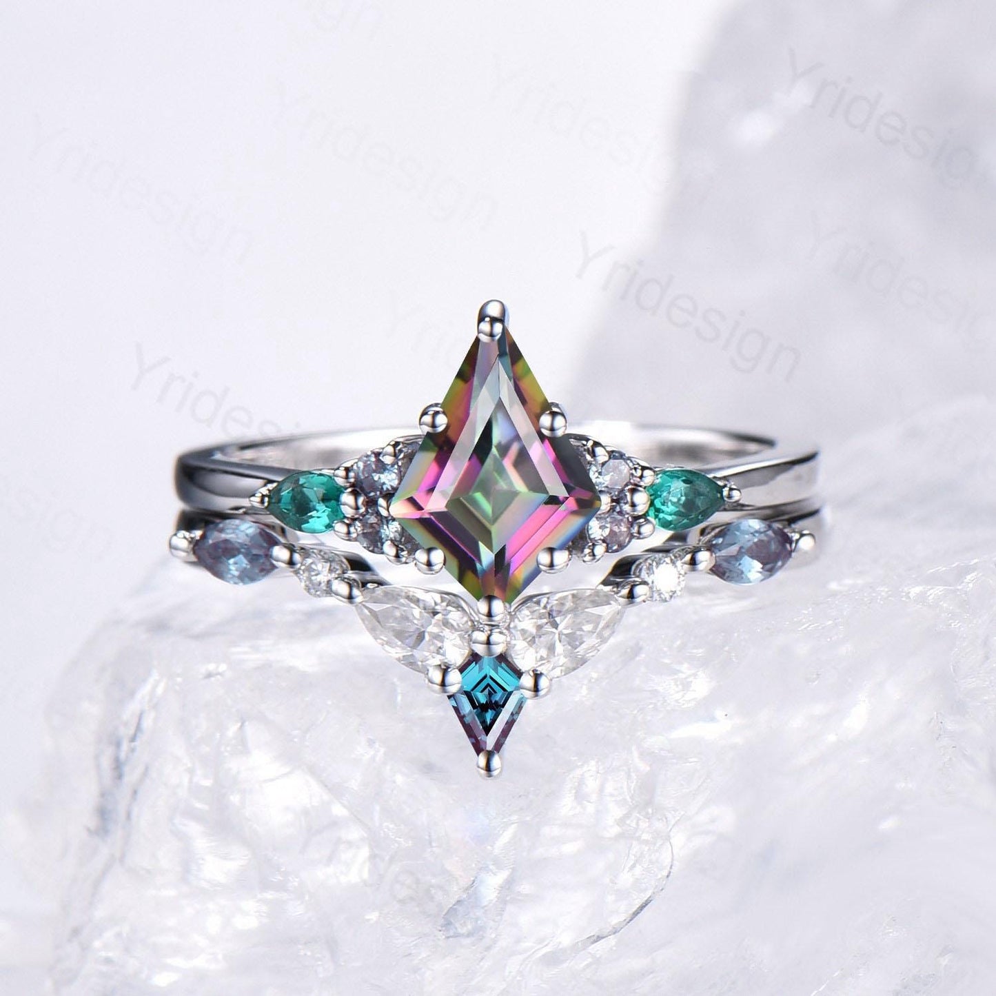 Vintage Rainbow mystic topaz engagement ring set kite cut art deco pear emerald alexandrite wedding ring set for women Art deco bridal set