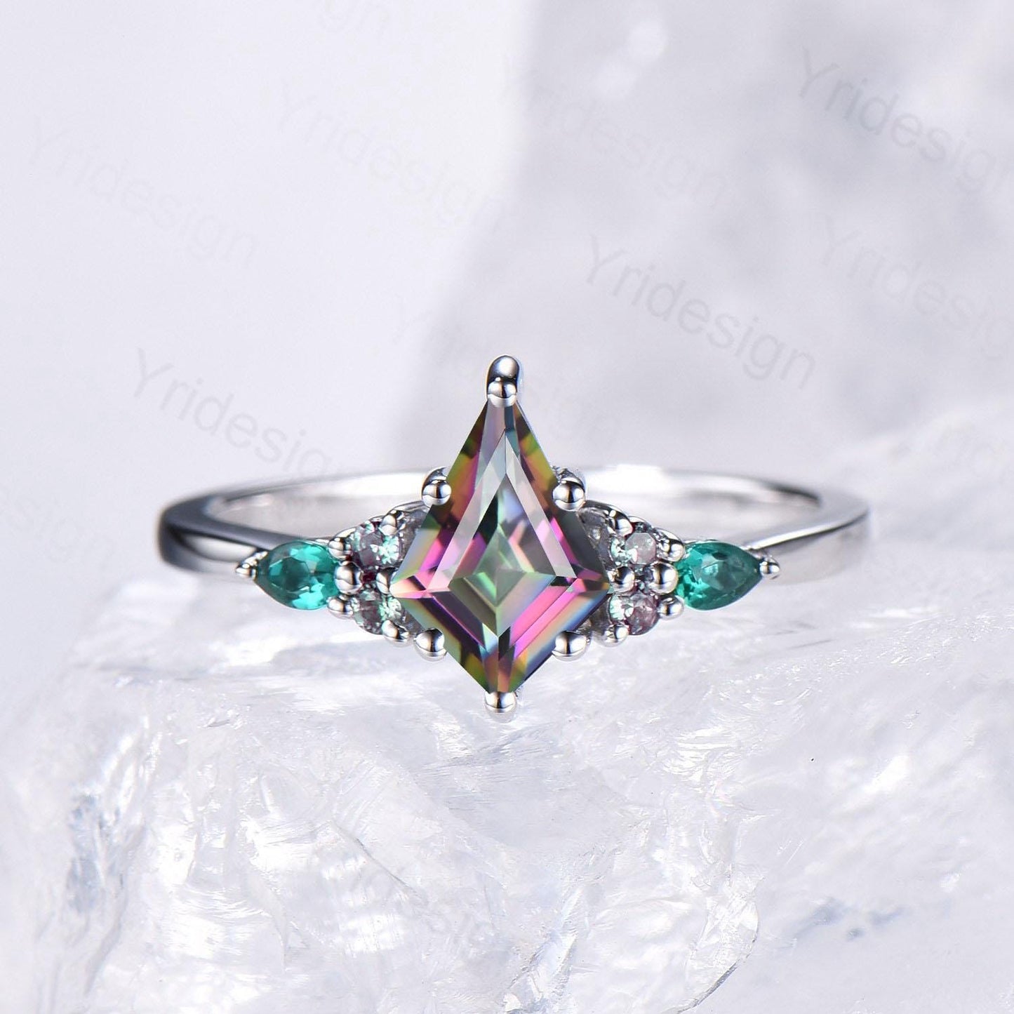 Vintage Rainbow mystic topaz engagement ring set kite cut art deco pear emerald alexandrite wedding ring set for women Art deco bridal set