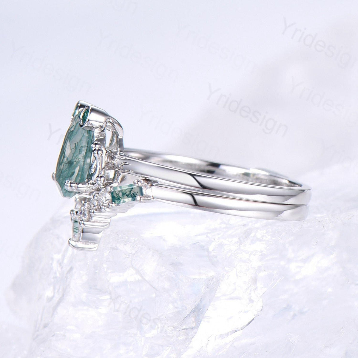 Unique moss agate engagement ring set, Frog animal inspired green agate wedding set, women pear shaped bridal set anniversary ring for girl