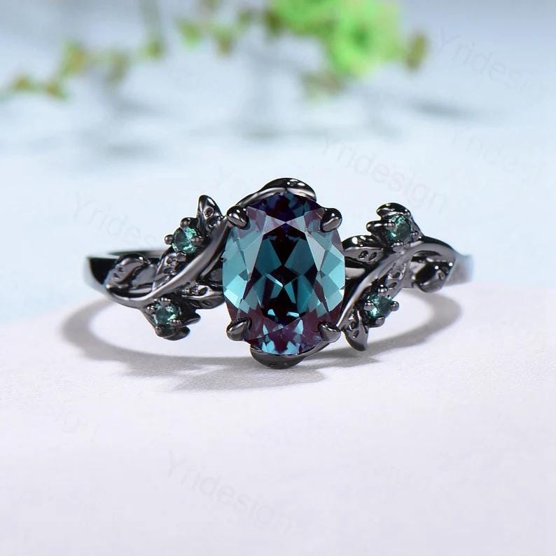 Unique black gold alexandrite ring set Nature Inspired twig leaf engagement ring vintage cluster emerald Leaf wedding ring set for women