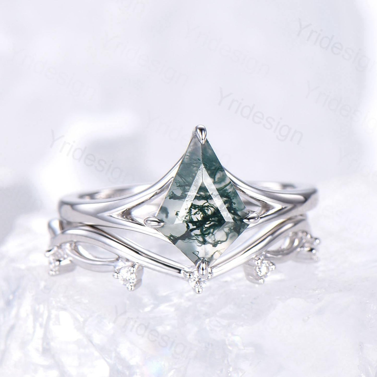 Split shank Kite cut moss agate ring set solitaire green agate engagement ring set art deco bridal wedding ring set anniversary gift women