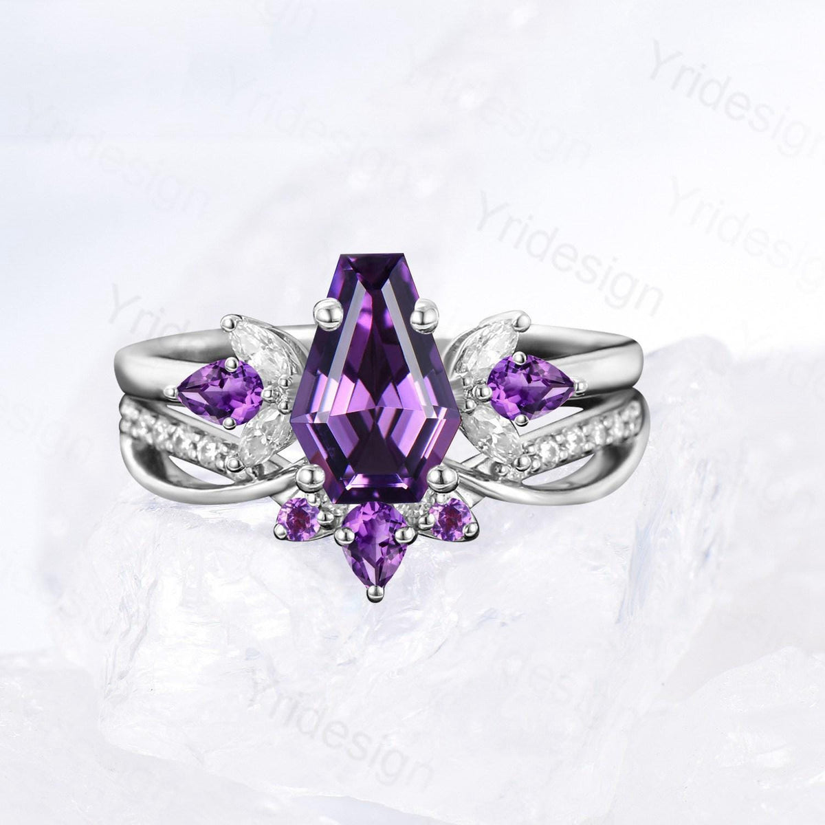 Vintage Coffin Cut Amethyst Ring Set, 2pcs February Birthstone Bridal Ring Set, Infinity Amethyst Stacking Band Handmade Proposal Gifts Her