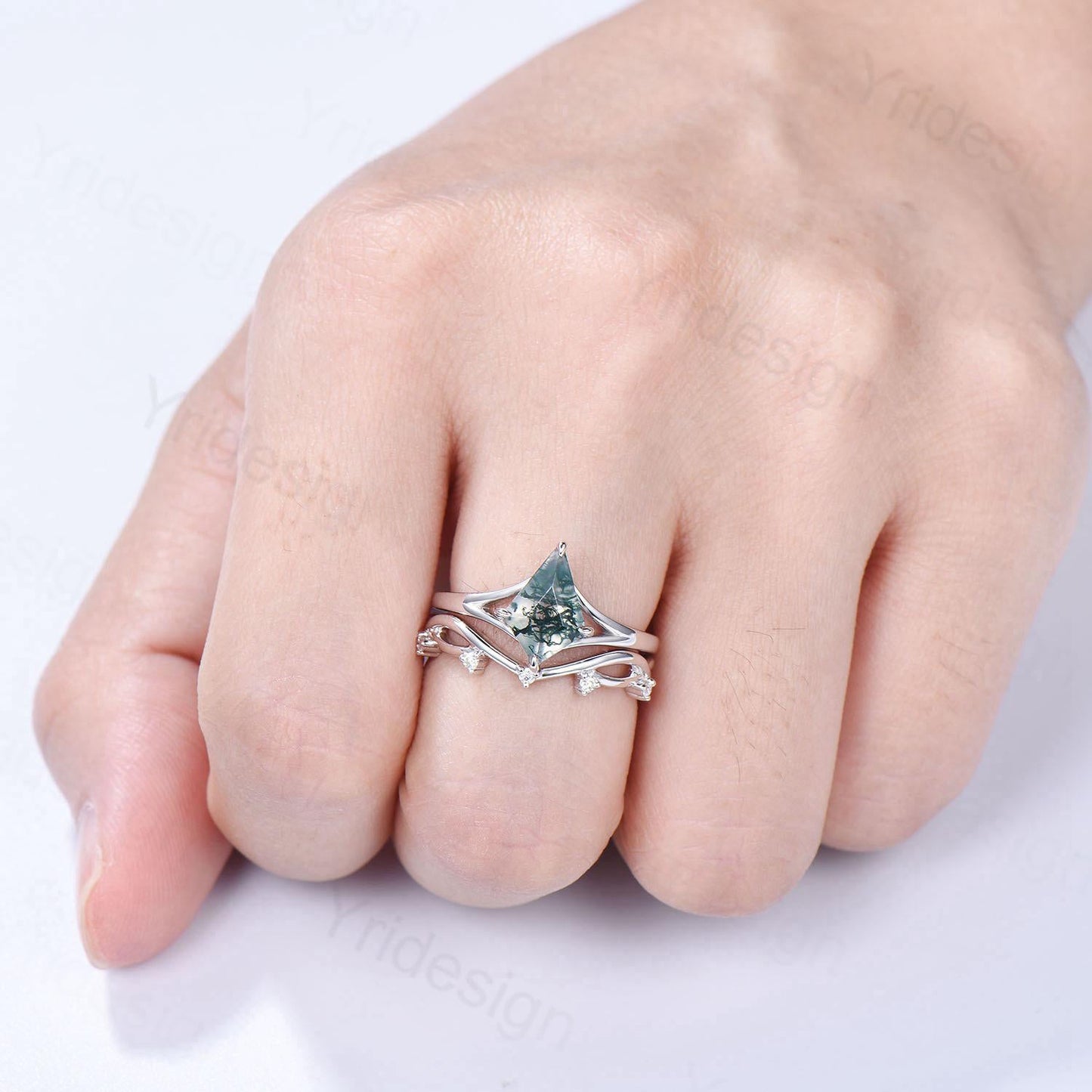 Split shank Kite cut moss agate ring set solitaire green agate engagement ring set art deco bridal wedding ring set anniversary gift women