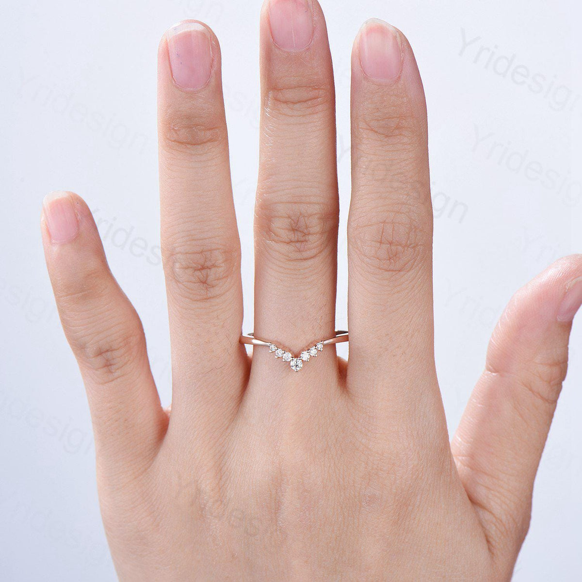 Curved moissanite wedding band women-penfine01