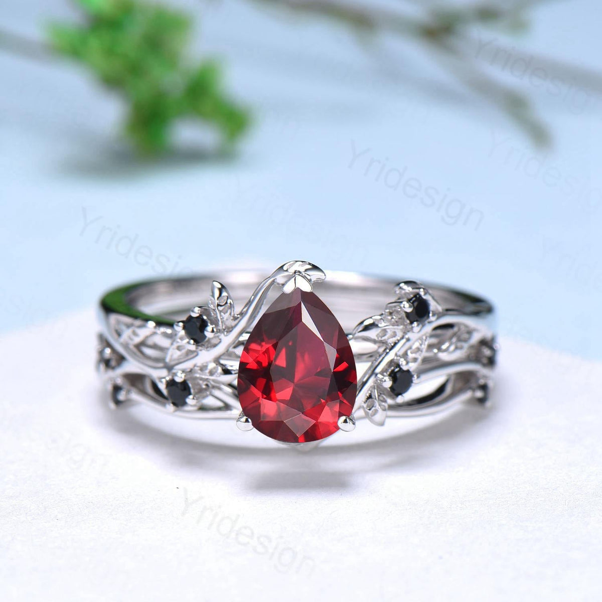 Pear shaped natural garnet ring set Nature inspired garnet engagement ring leaf vine black spinel band January birthstone bridal set women