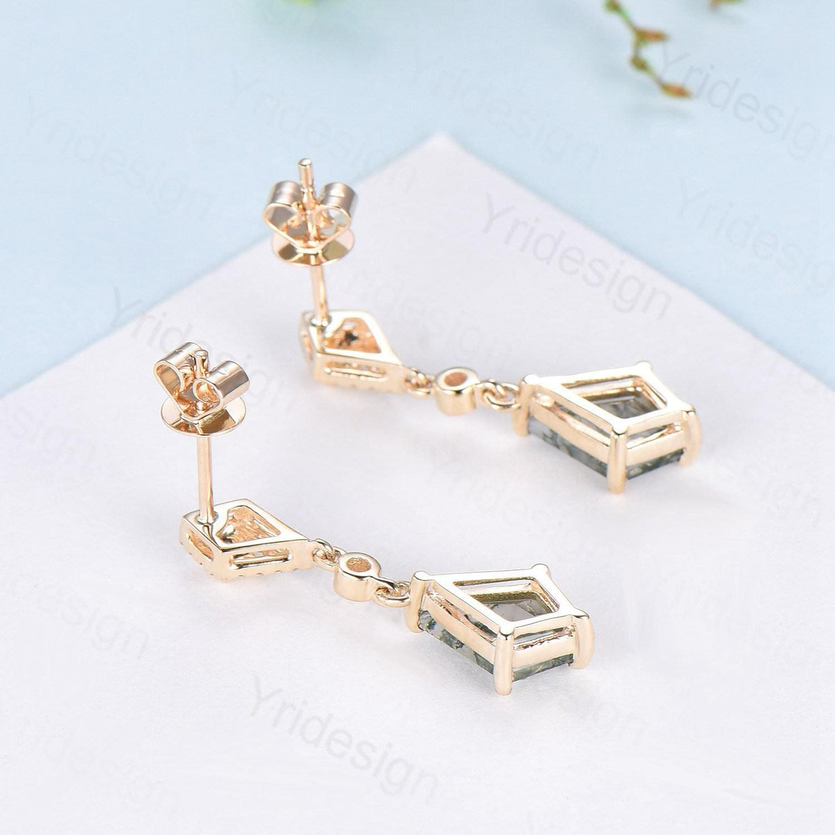 Vintage Natural Moss Agate earrings Elegant 14/18K Yellow Gold Kite Cut Green Agate Stud Earrings Women  crystal earrings anniversary gift