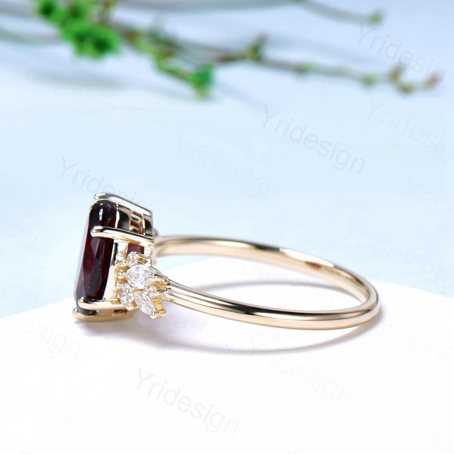 Vintage Style 3 carat Oval Garnet Ring Engagement Ring, Yellow Gold Antique Wedding Women's Ring, Art Deco January Birthstone Promise Ring