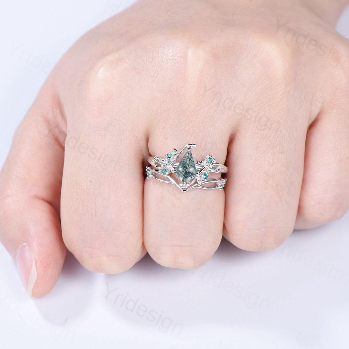 Vintage kite cut moss agate engagement ring set Nature Inspired green agate leaf vine ring cluster emerald eye bridal wedding set for women