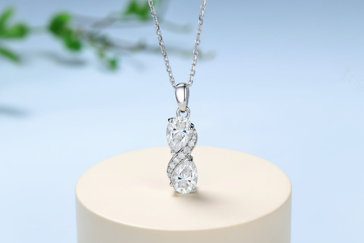 Unique Moissanite Pendant Necklace Women Alternative CVD Lab Grown Diamond Necklace Vintage Snake Promise Gift pear shaped pendant for Wife