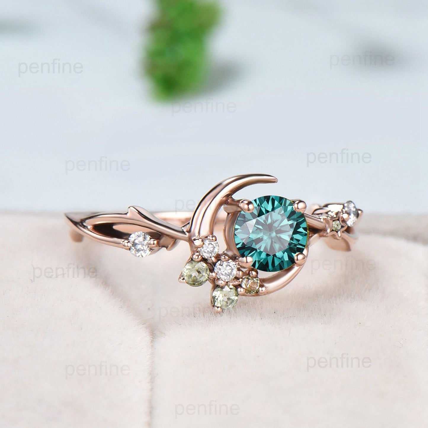 Unique Crescent Moon Green Moissanite Engagement Ring Vintage Rose Gold Star Moon Cluster Peridot Ring Art Deco Promise Anniversary Gift Her