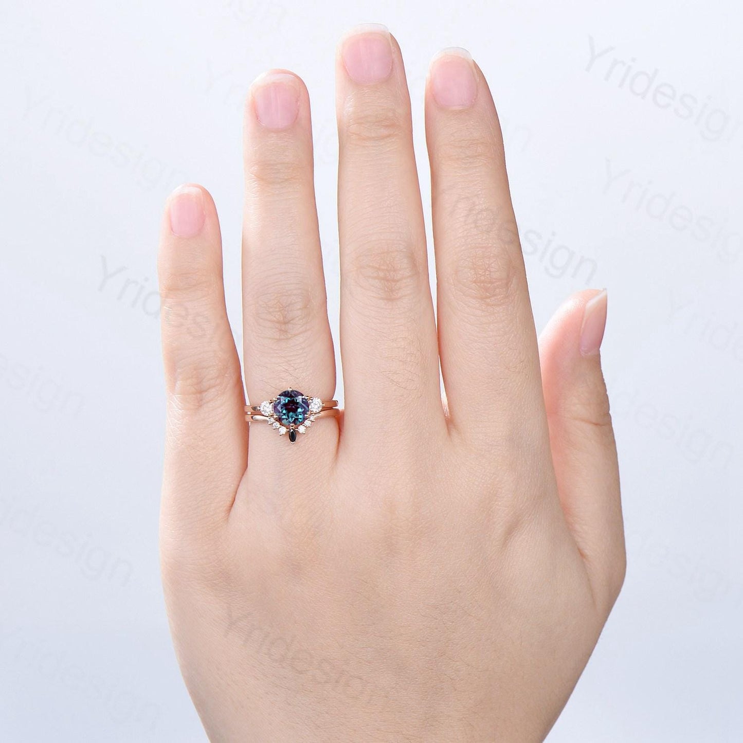 Retro Round Alexandrite Engagement Ring Alexandrite Moissanite Wedding Ring Set Three Stone Color Changing Art Deco Stacking Band Women Gift