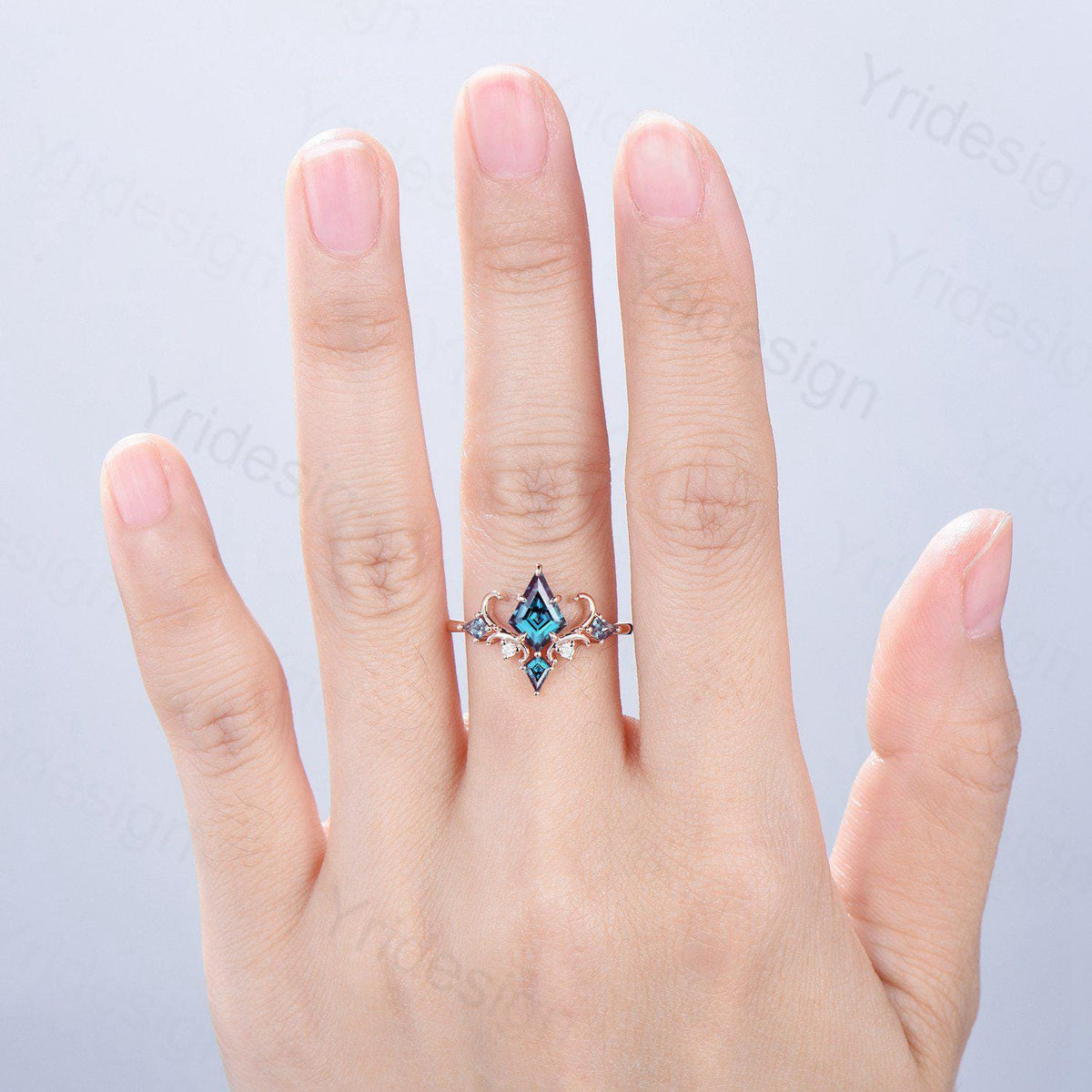 Kite Cut Alexandrite Engagement Ring Rose Gold Art Deco Air Fly Wedding Ring