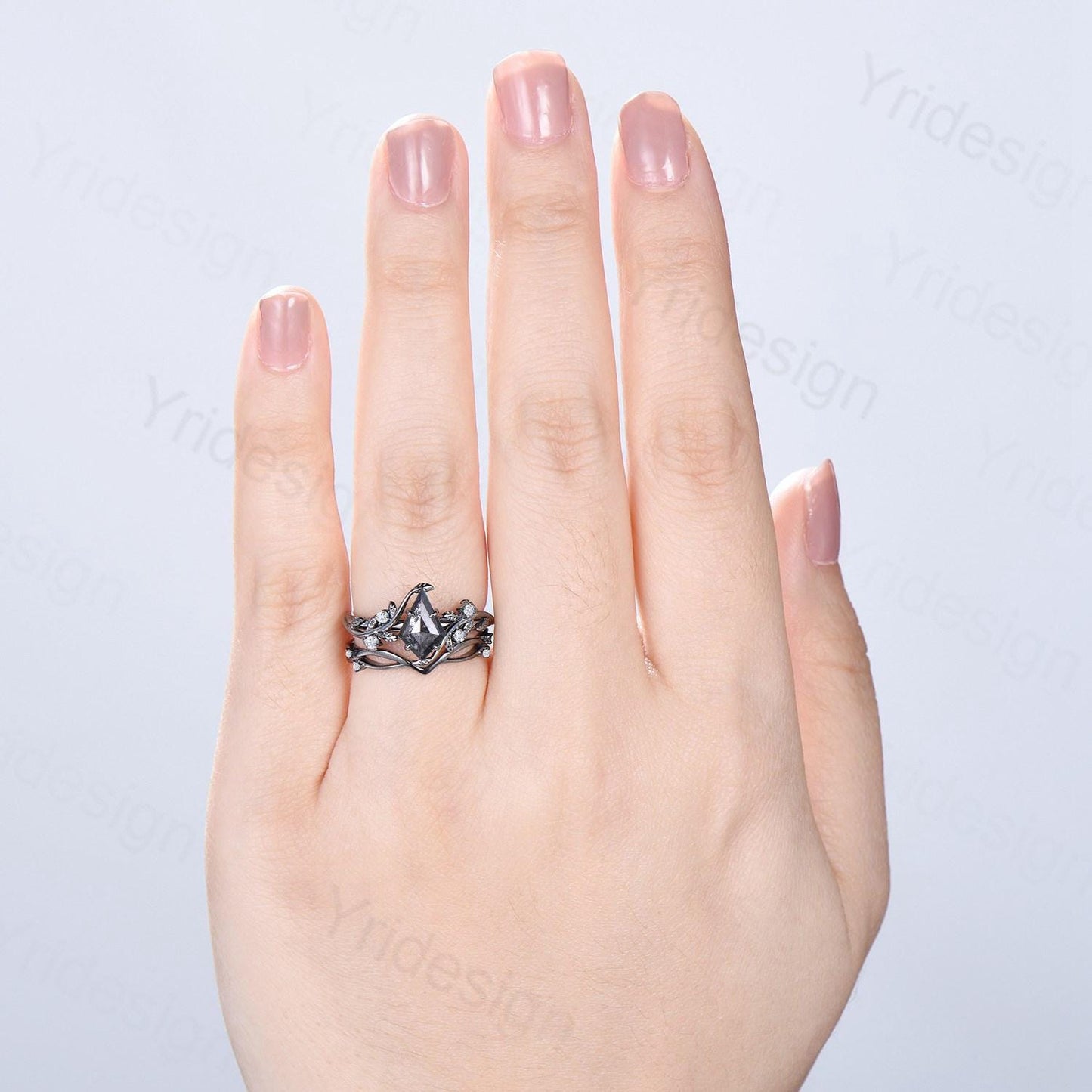 Elegant Kite cut salt pepper diamond engagement ring vintage pepper diamond bridal set unique leaf vine ring nature inspired wedding set