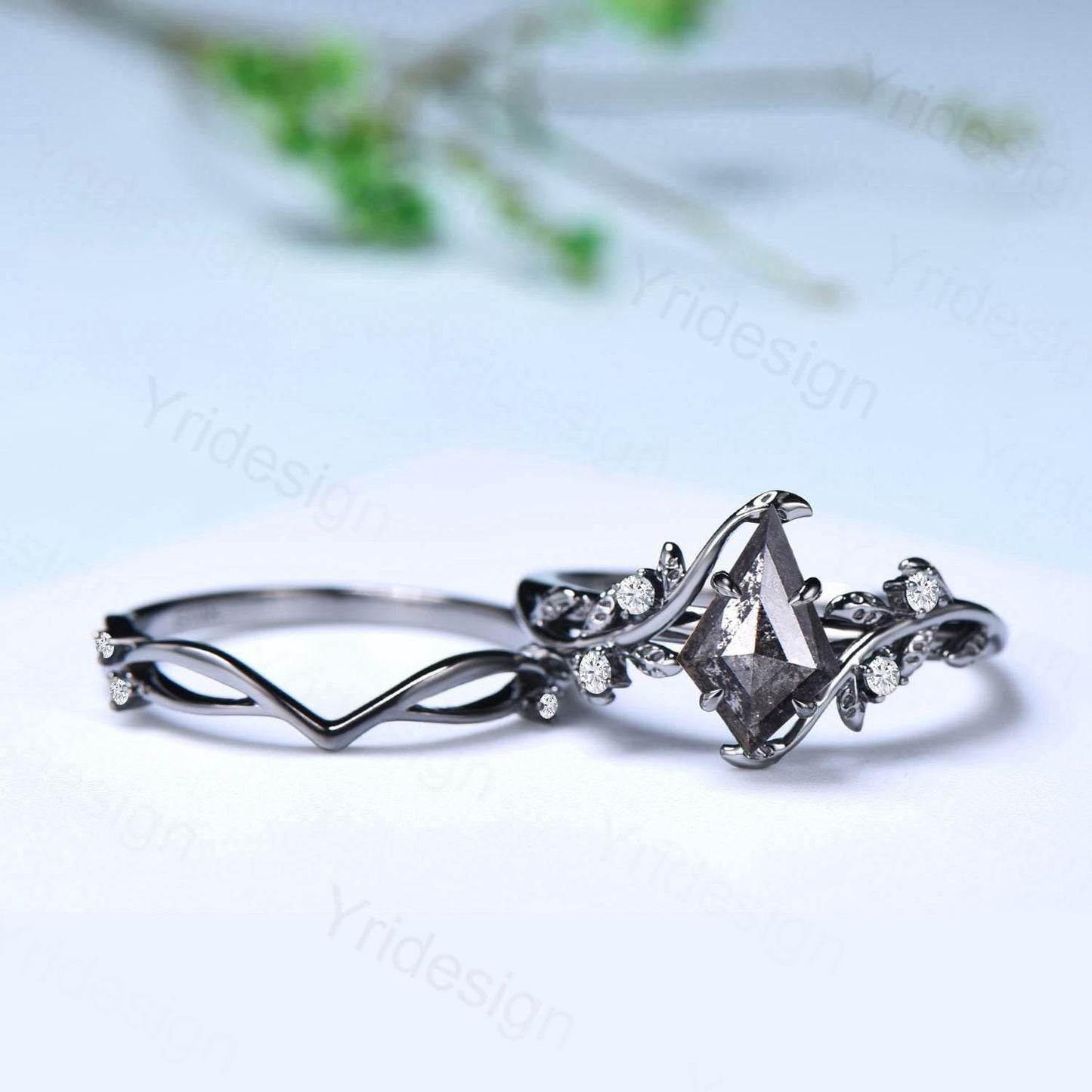 Elegant Kite cut salt pepper diamond engagement ring vintage pepper diamond bridal set unique leaf vine ring nature inspired wedding set