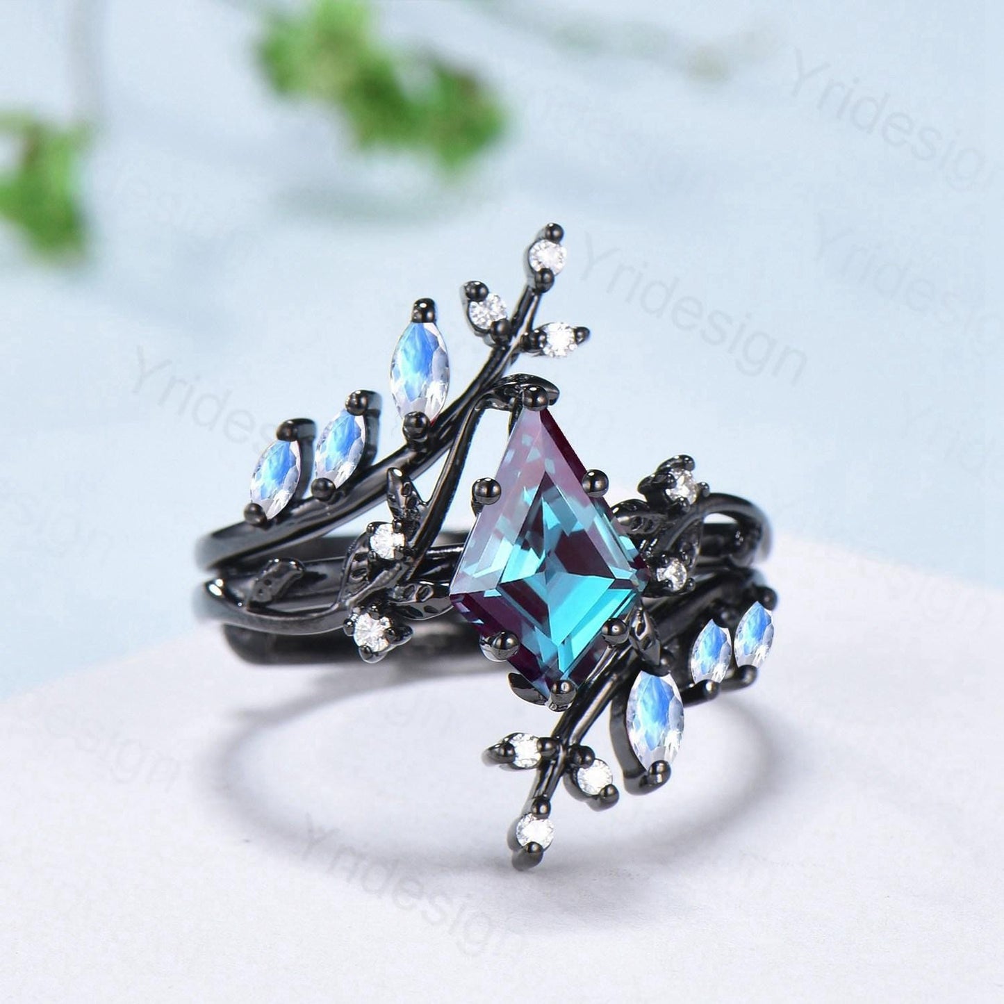 1.5CT Kite Cut Alexandrite Engagement Ring Set Gothic Black Gold Marquise Moonstone Cluster Bridal Set
