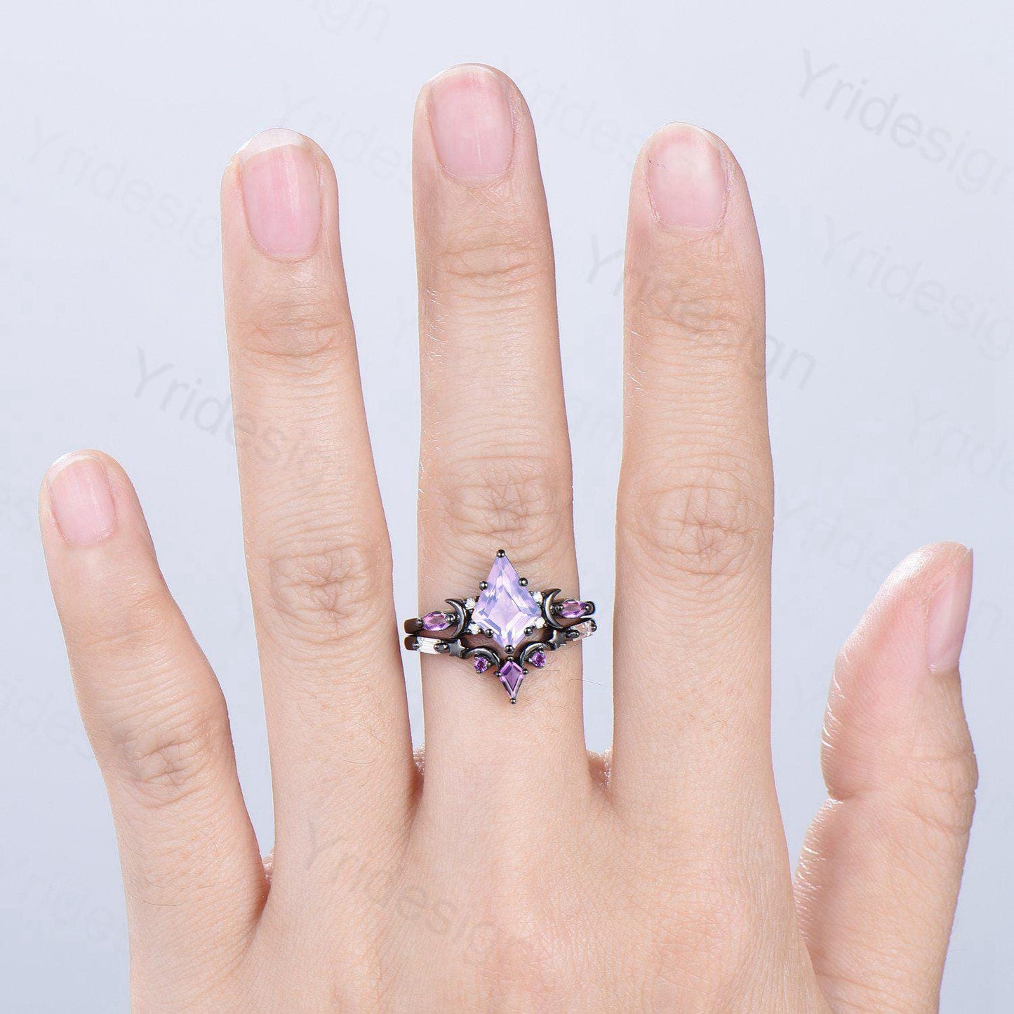Unique Black gold kite cut lavender amethyst ring Unique crescent moon star purple engagement ring delicate amethyst 2pcs bridal wedding set