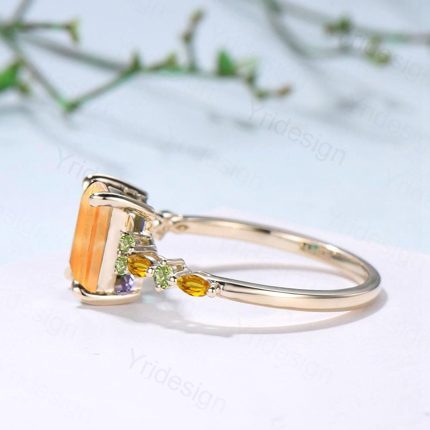 Vintage Emerald Cut Citrine Engagement Ring Cluster Peridot Wedding Ring Yellow Gold November Birthstone Elegant Anniversary Ring for Women