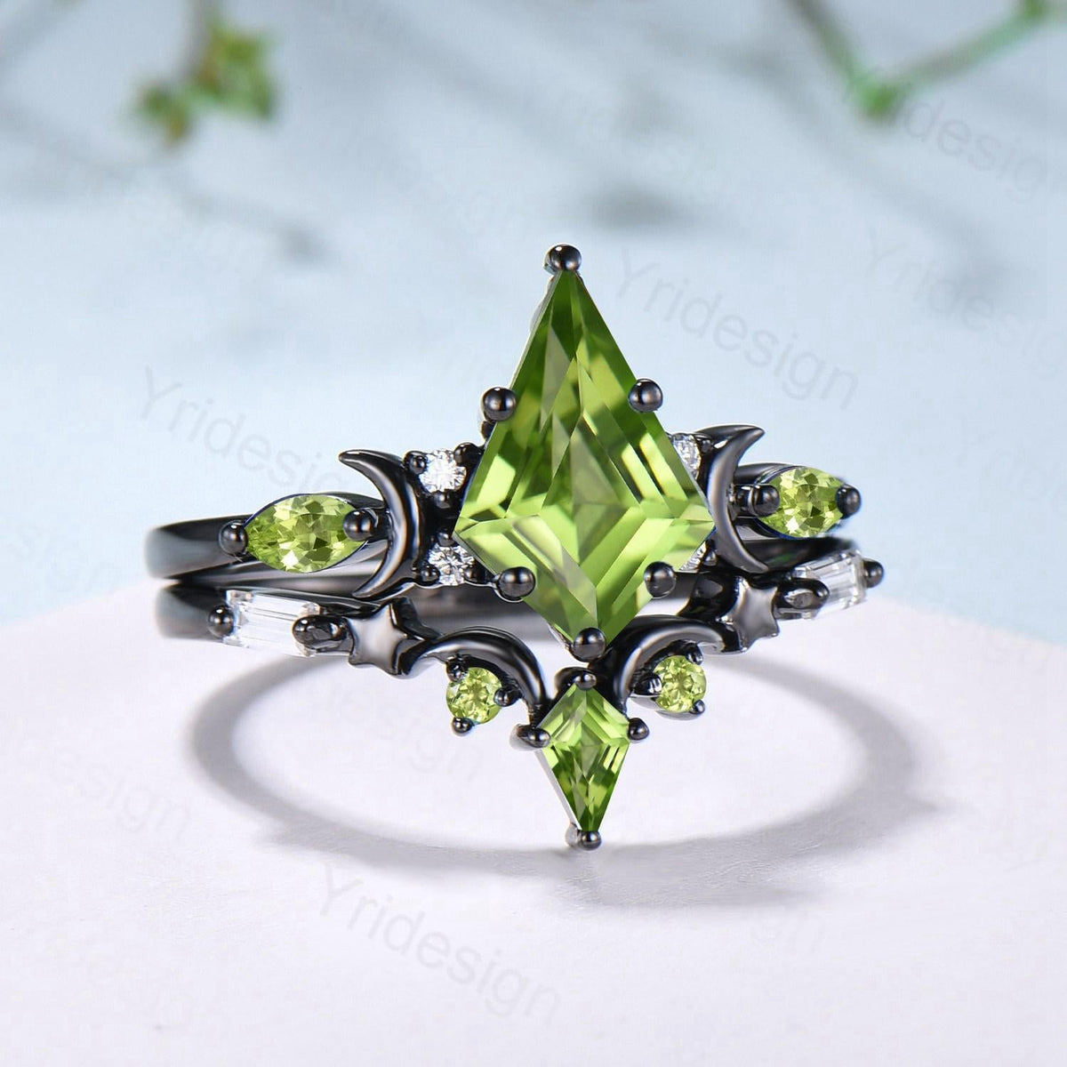 Vintage Kite Cut Peridot Engagement Ring Set Black Gold Unique Moon Star August Birthstone Wedding Ring Set Gothic Promise Anniversary Ring