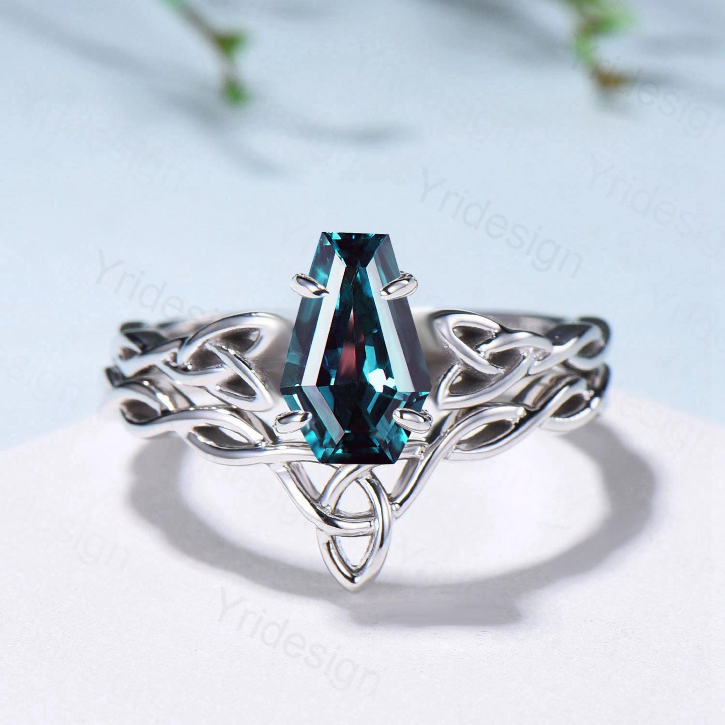 Norse Viking Alexandrite Wedding Ring Set Celtic Knot Lab Alexandrite Engagement Ring June Birthstone Jewelry Unique 2Pcs Twisted Bridal Set
