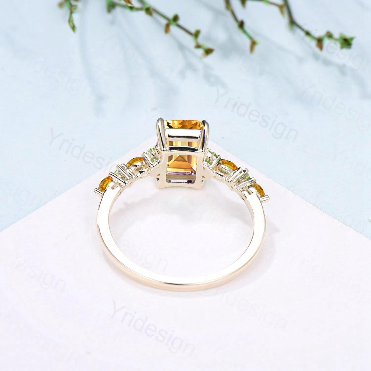 Vintage Emerald Cut Citrine Engagement Ring Cluster Peridot Wedding Ring Yellow Gold November Birthstone Elegant Anniversary Ring for Women