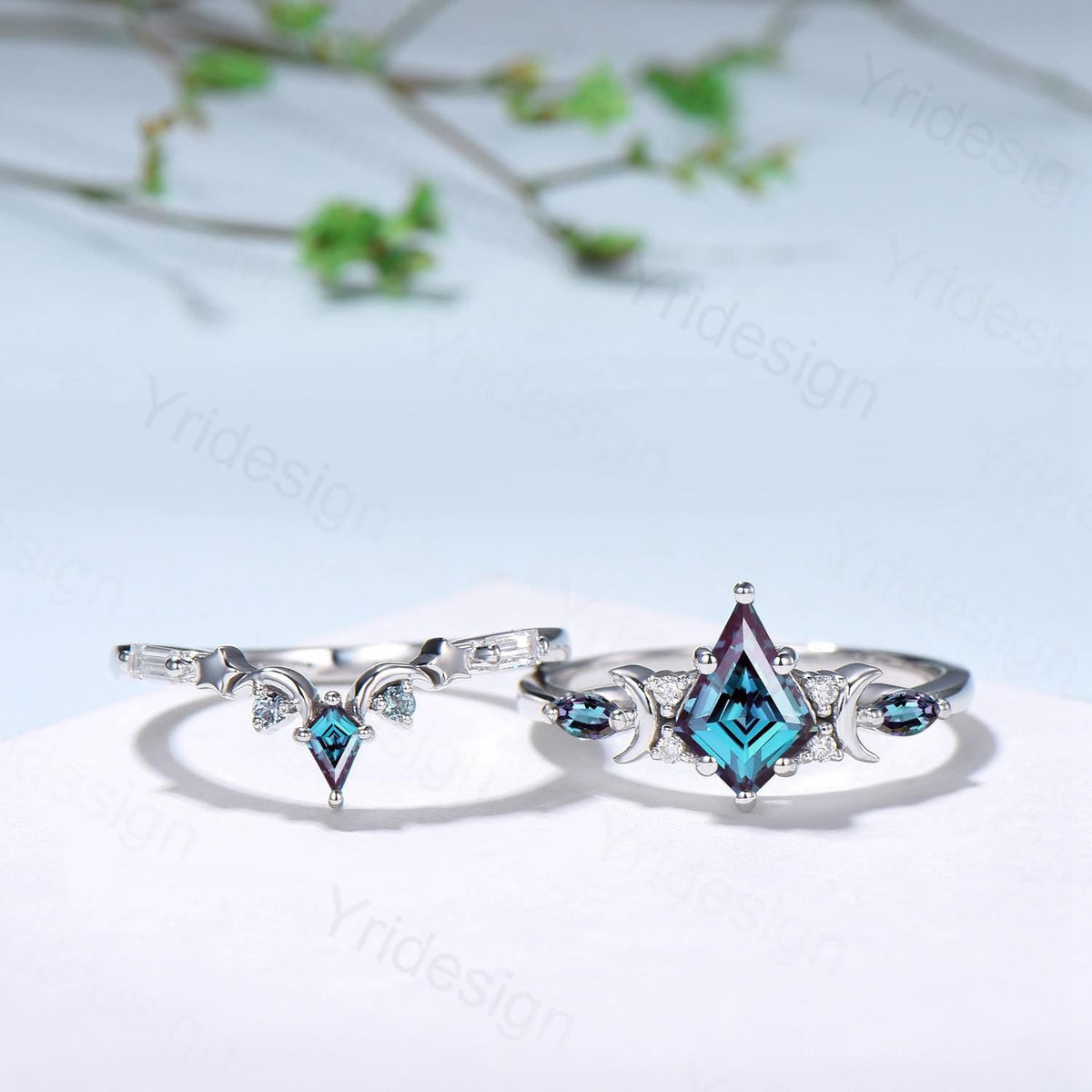 1CT Black gold kite cut alexandrite engagement ring set Crescent moon star bridal wedding set