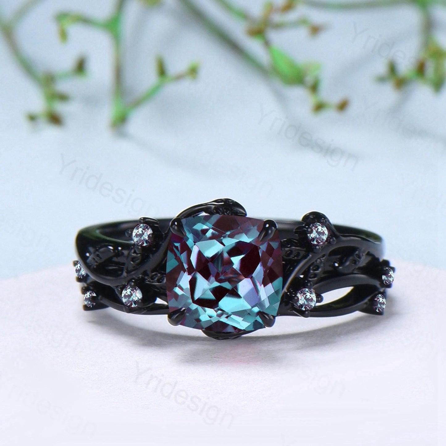 Nature inspired cushion cut alexandrite wedding ring set black gold unique gothic alexandrite engagement ring evil eye bridal set for women