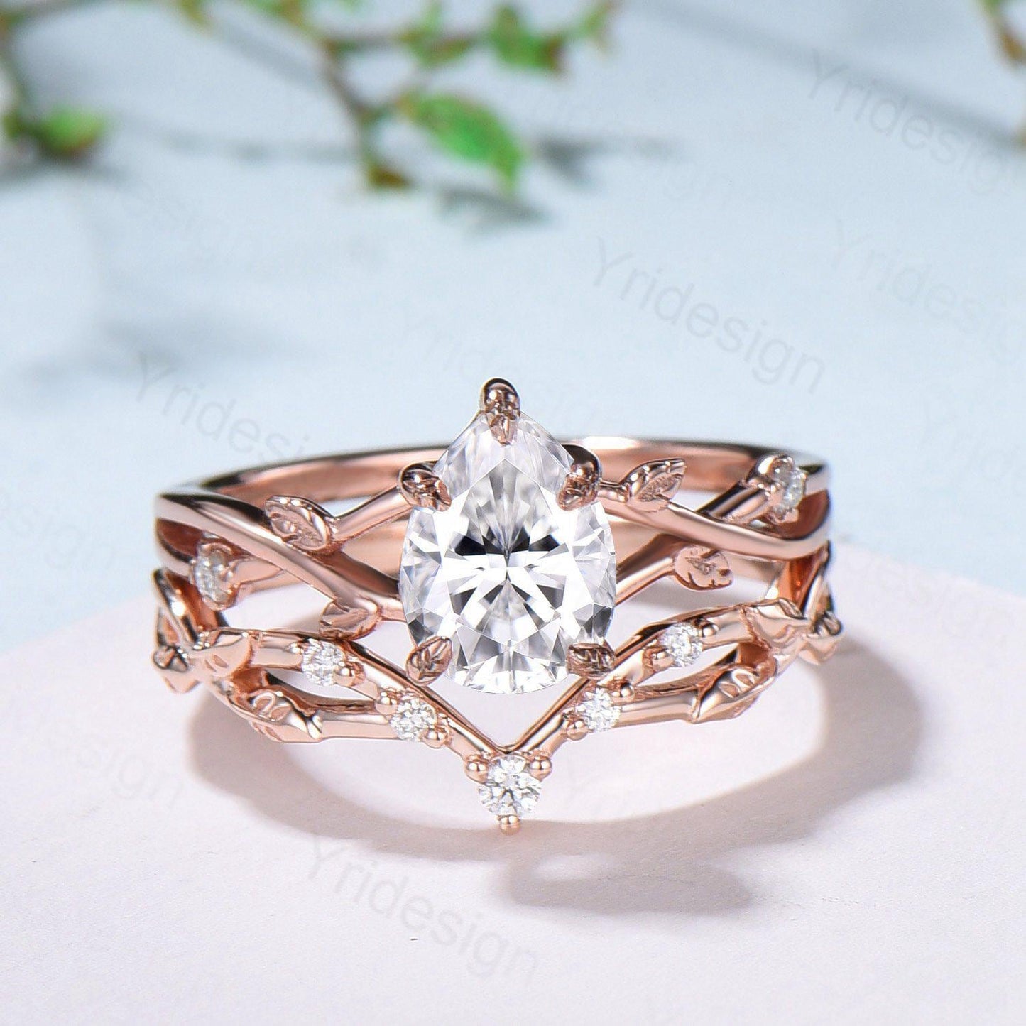 Vintage Pear Shaped Diamond Engagement Ring Set Unique 18K Rose Gold Moissanite Wedding Ring Set Nature Inspired Leafy Vine Anniversary Ring