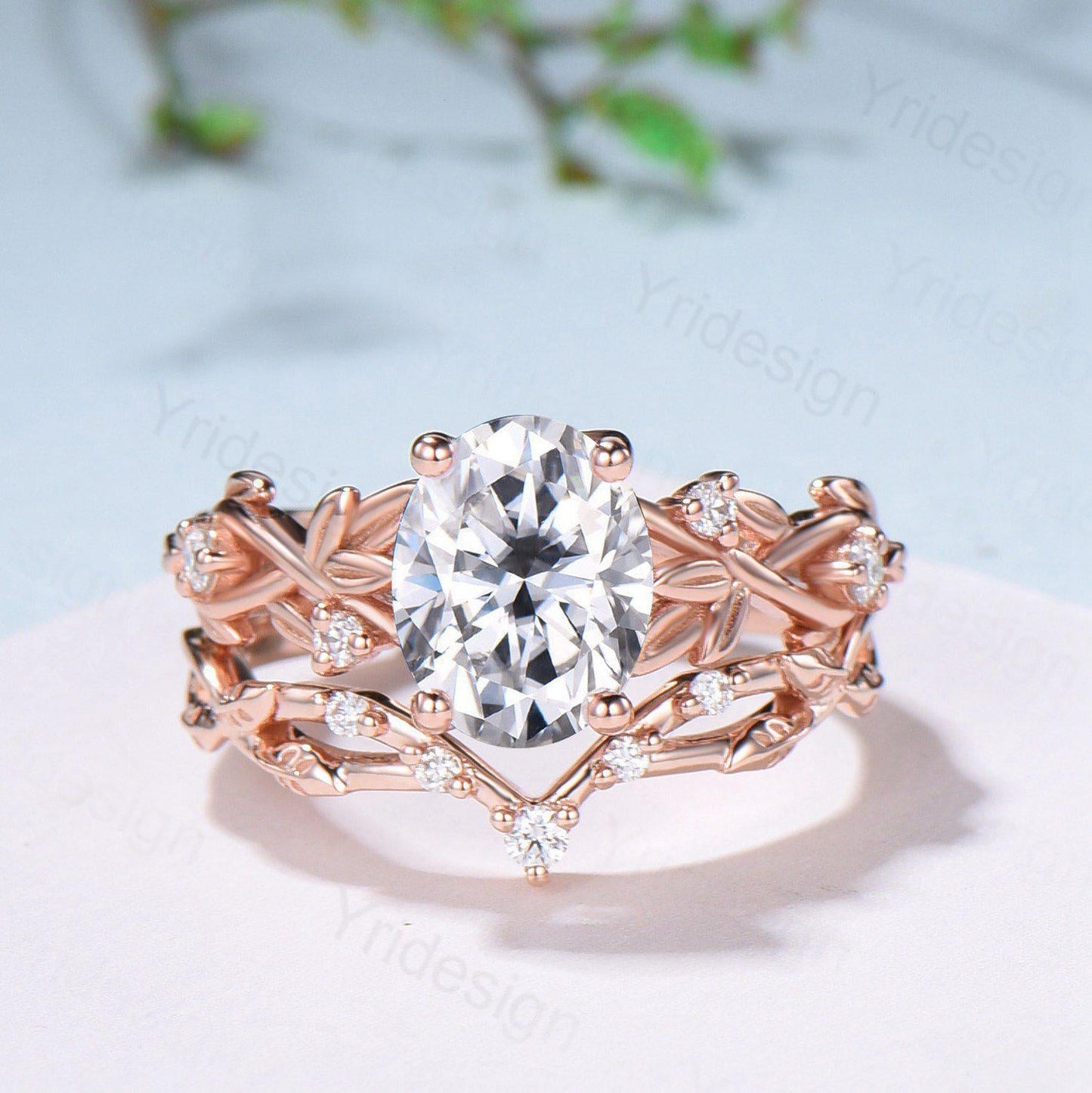 Nature Inspired Oval Diamond Engagement Ring Split  Shank CVD Diamond Bridal Ring Set Unique Leaf Vine Moissanite Wedding Ring Set for Her