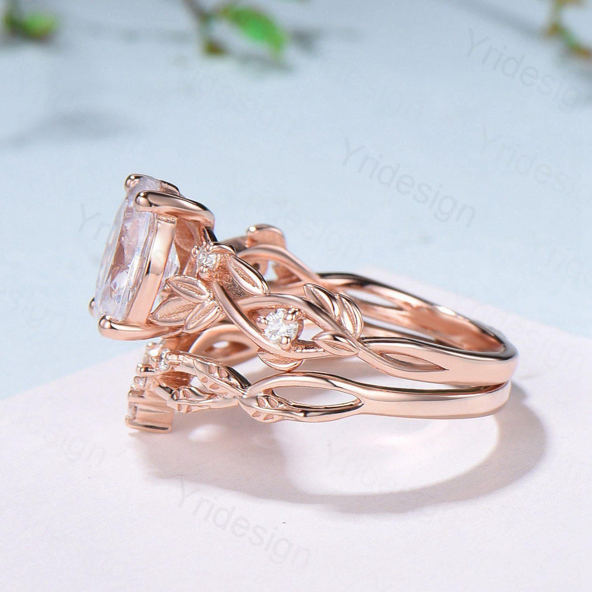 Nature Inspired Oval Diamond Engagement Ring Split  Shank CVD Diamond Bridal Ring Set Unique Leaf Vine Moissanite Wedding Ring Set for Her