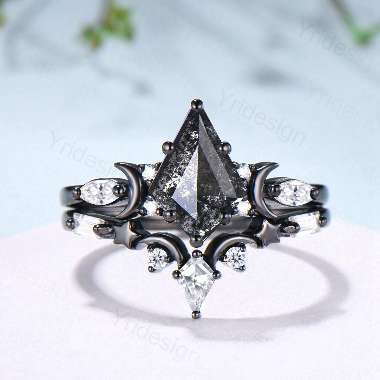 Vintage kite cut salt and pepper diamond engagement ring set Moons and star black gold diamond ring gothic bridal wedding set handmade gifts