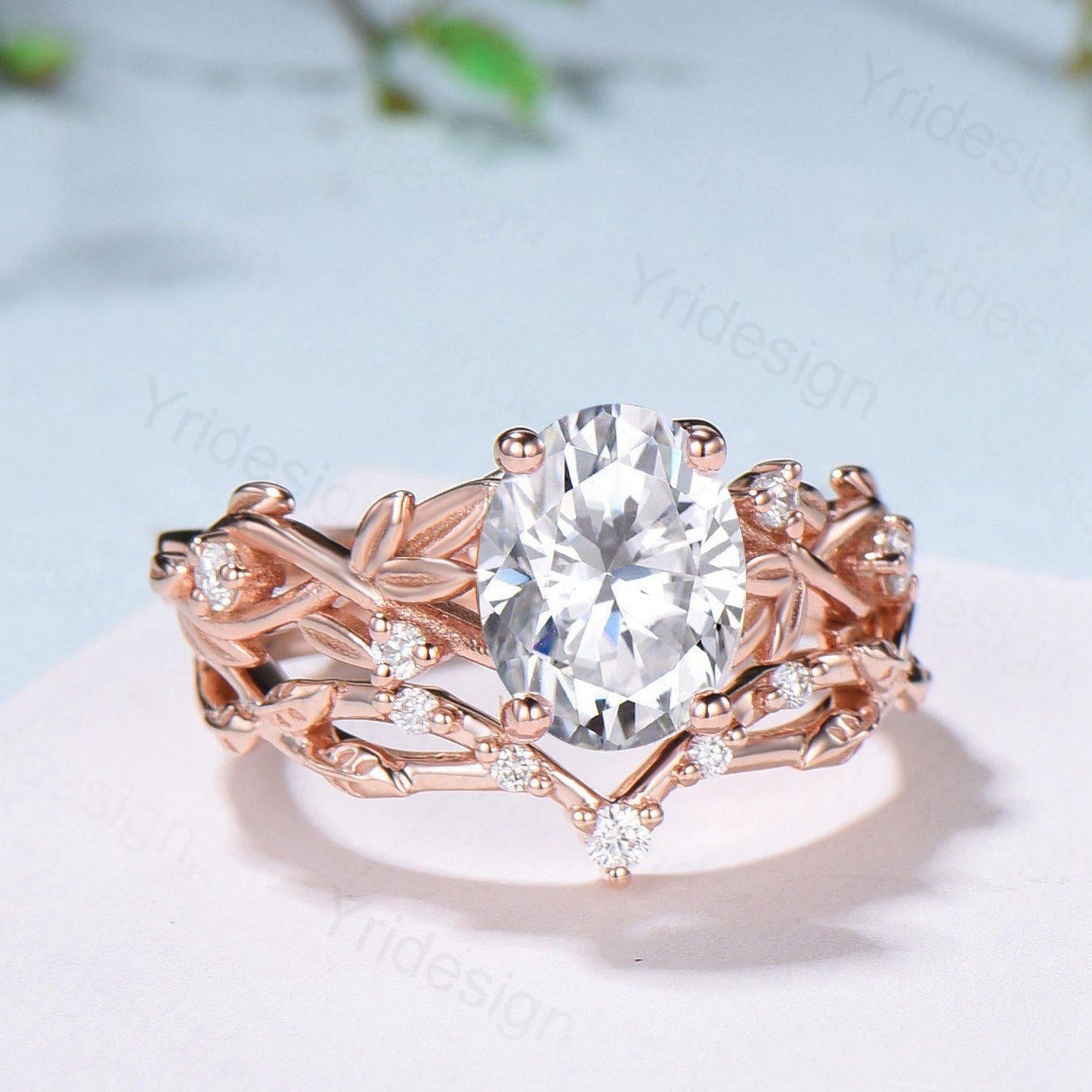 Nature Inspired Oval Diamond Engagement Ring Split  Shank CVD Diamond Bridal Ring Set Unique Leaf Vine Moissanite Wedding Ring Set for Her